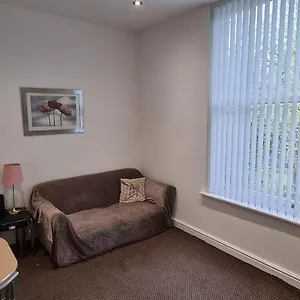 Apartment No 7 