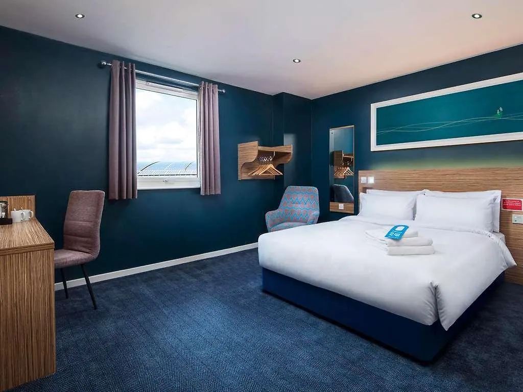 Travelodge Rose Street Edinburgh