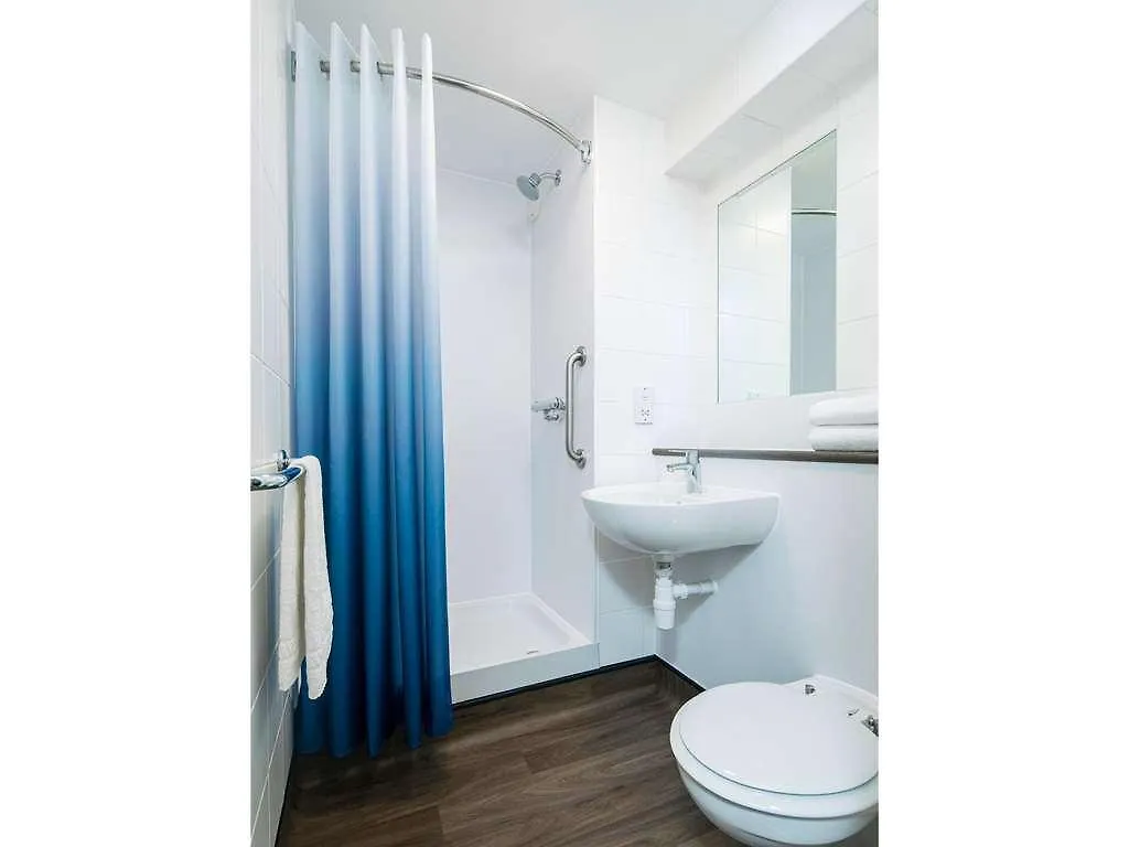 Travelodge Rose Street Edinburgh 3*,  United Kingdom