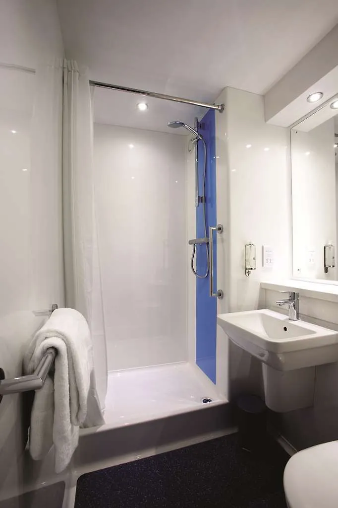 Travelodge Rose Street Edinburgh Hotel
